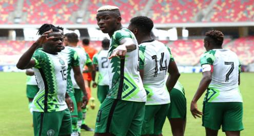 رسميًا.. الإصابة تضرب معسكر نيجيريا قبل أمم أفريقيا